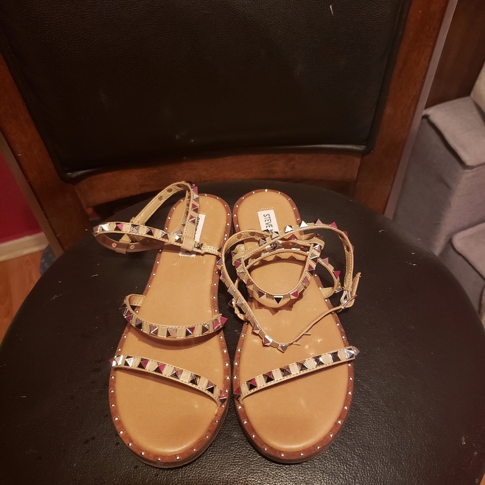 Steve madden travel tan.